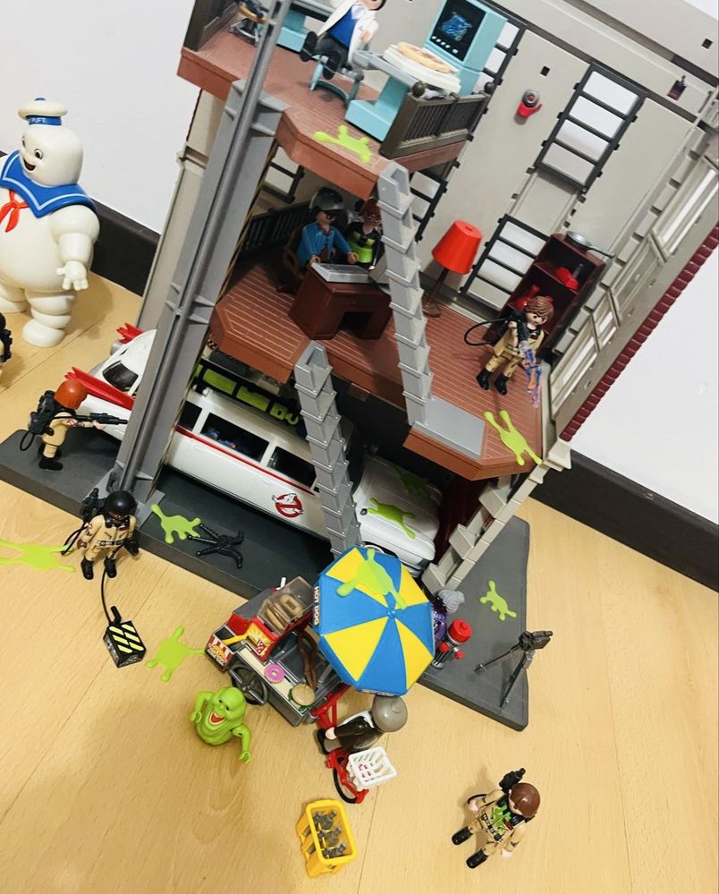Conjunto Playmobil Ghosbusters - excelente estado