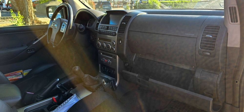 Nissan Pathfinder 2.5 dCi Elegance LE