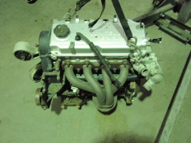 motor - 1.6 i ( 4G92 ) Mitsubishi Carisma