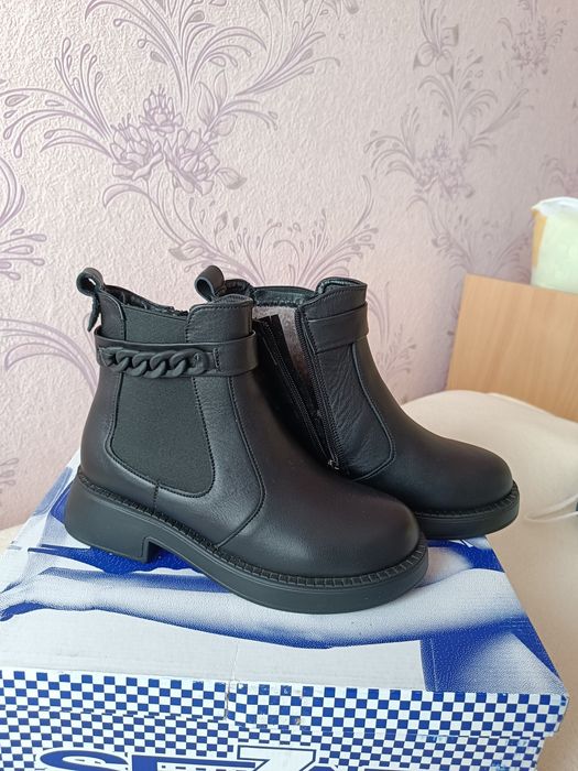 Жіноче взуття, зимове