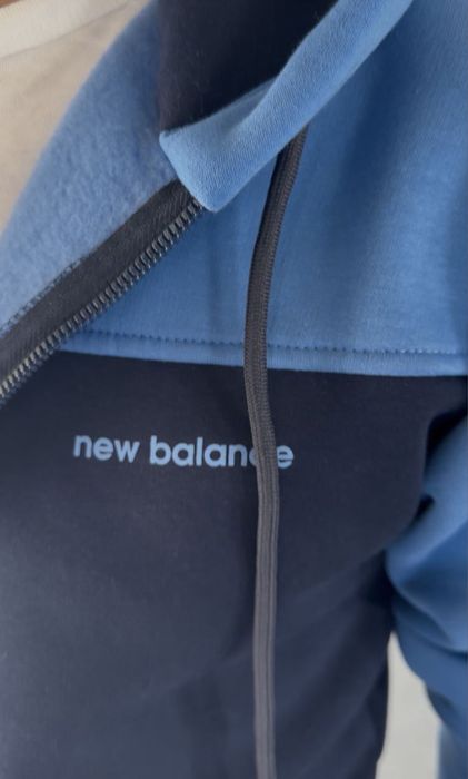 Мужской зимний костюм New Balance с начесом M-XXL с лампасами кофта