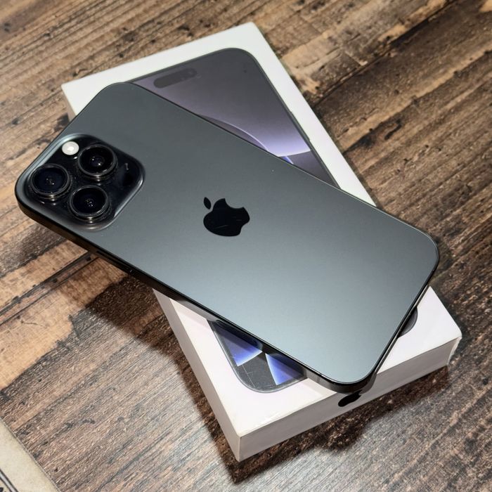 iPhone 16 Pro Max Black Titanium 256GB E-SIM