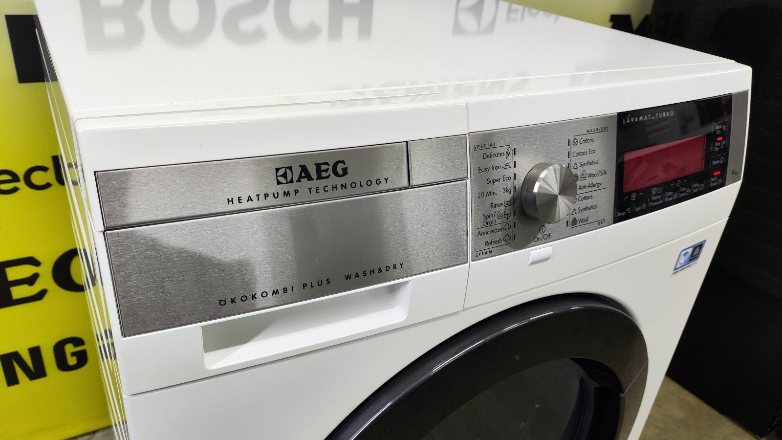2в1 пральна машина з сушкою фірми AEG, модель L99695HWD