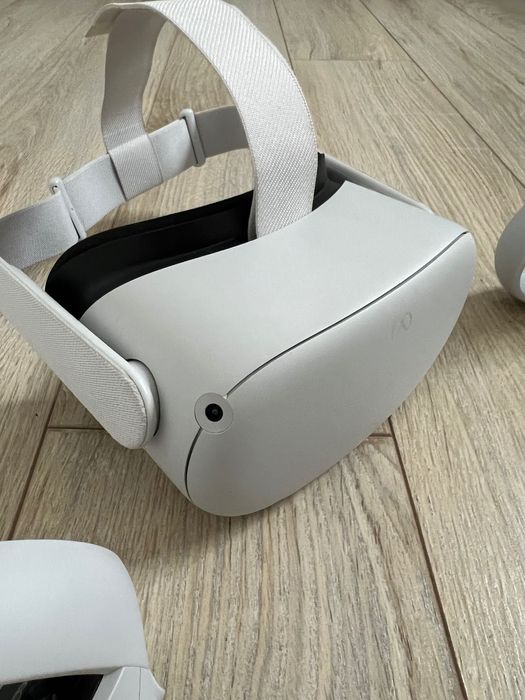 Gogle VR Oculus Quest 2 128GB + 2 kontrolery