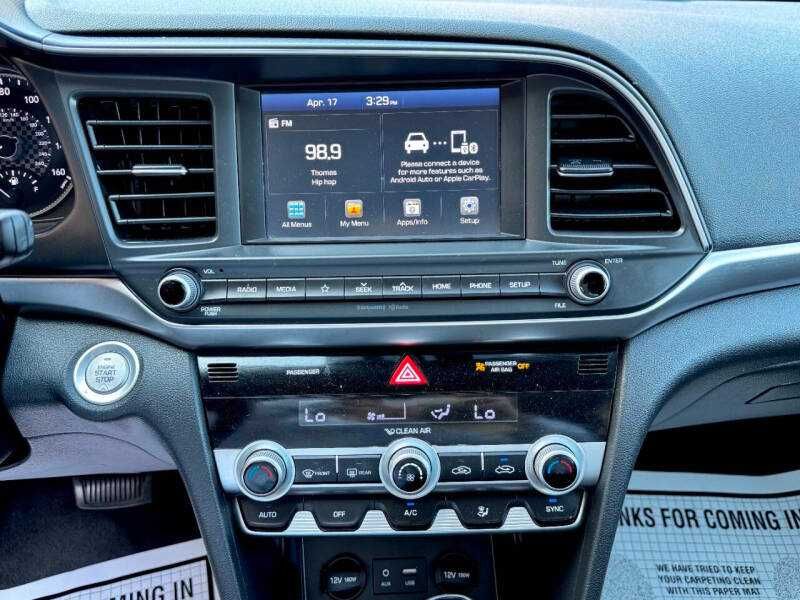 2019 Hyundai Elantra