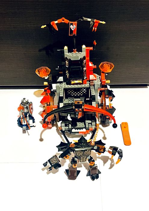 LEGO Nexo Knights 70316 - Pojazd Zła Jestro + Klocki