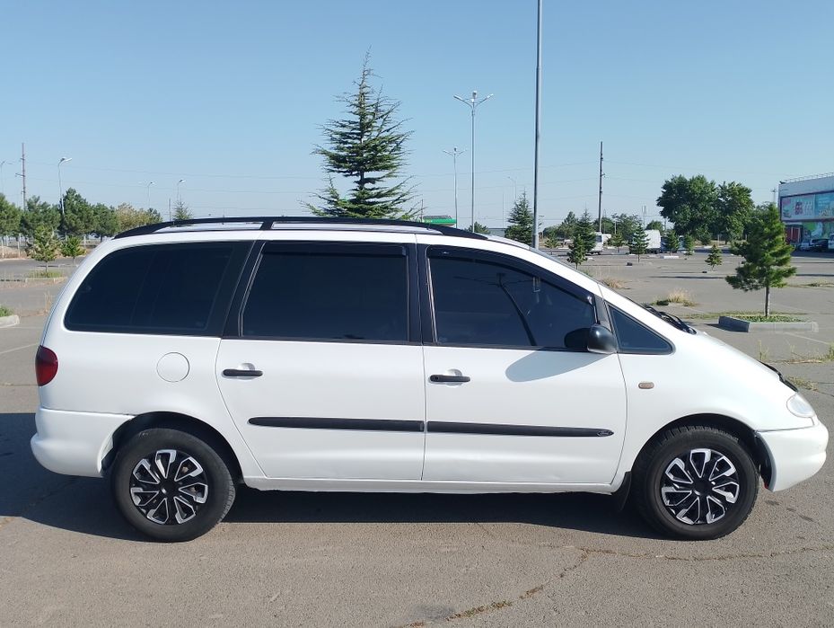 Форд Гелексі 1999р