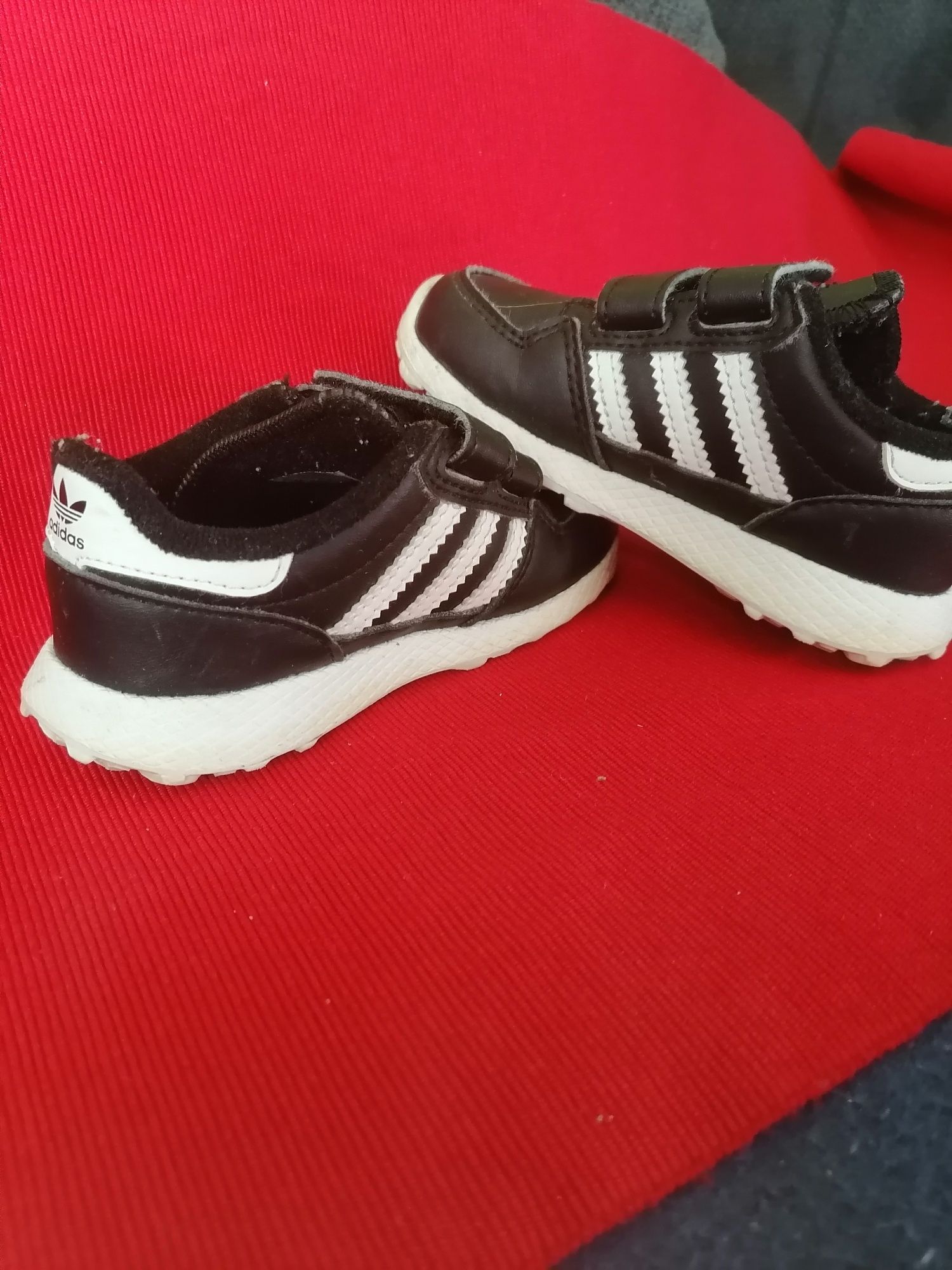 Adidas buty dziecięce Forest Grove