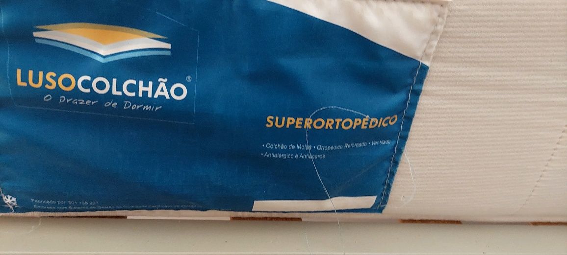 Cama sommier solteiro