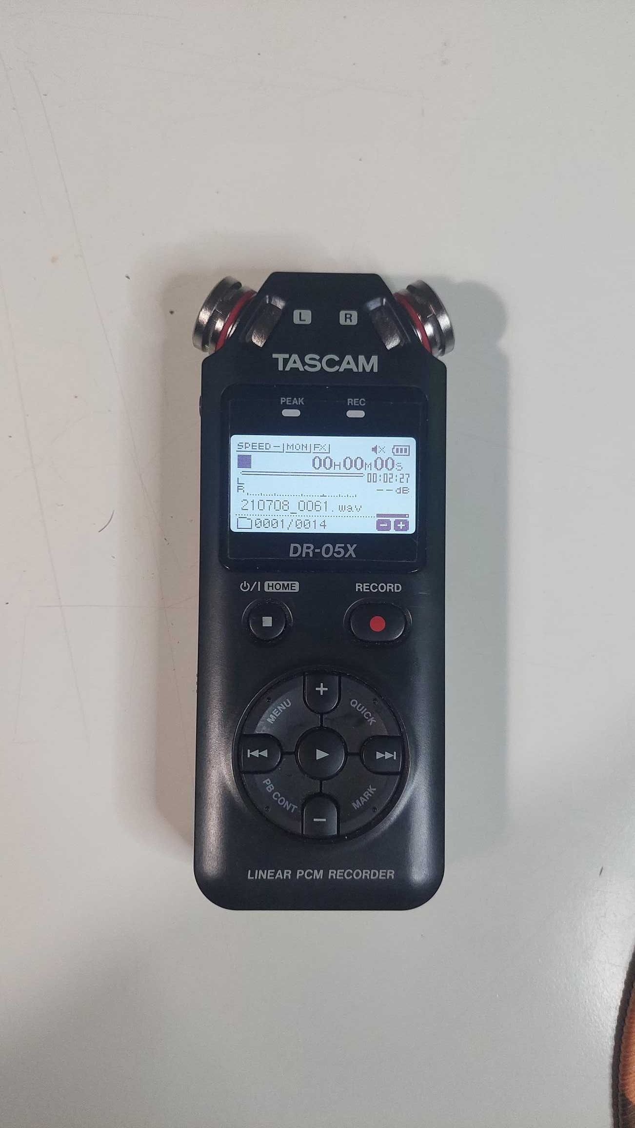 Gravador audio Tascam DR-05X