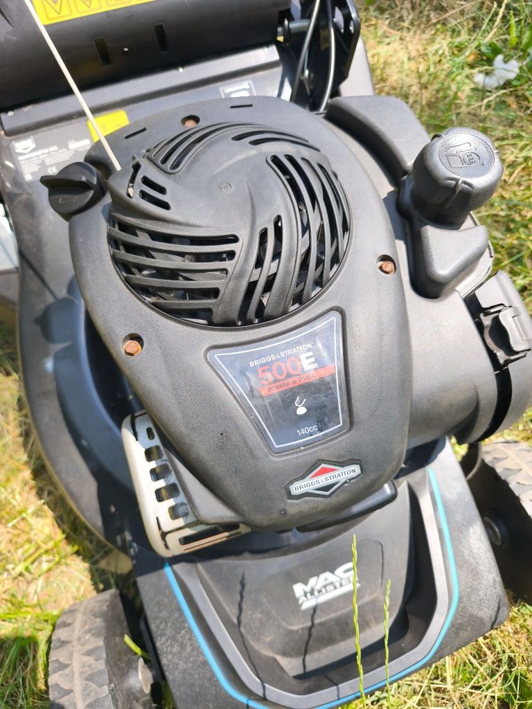 Kosiarka spalinowa z napędem MacAllister Roller B&S 46 cm