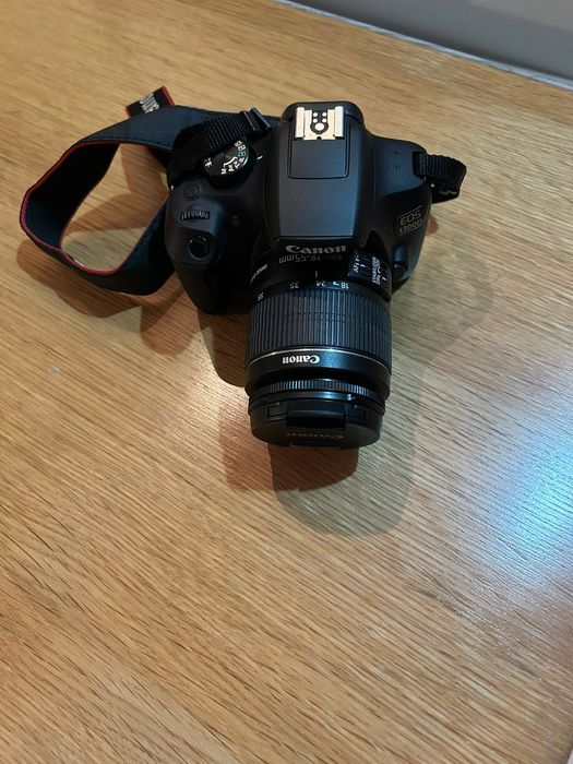 Câmara Canon eos 1300D