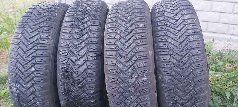 Opony zimowe 165×70R 14