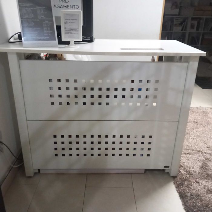 Balcão de loja Avedol