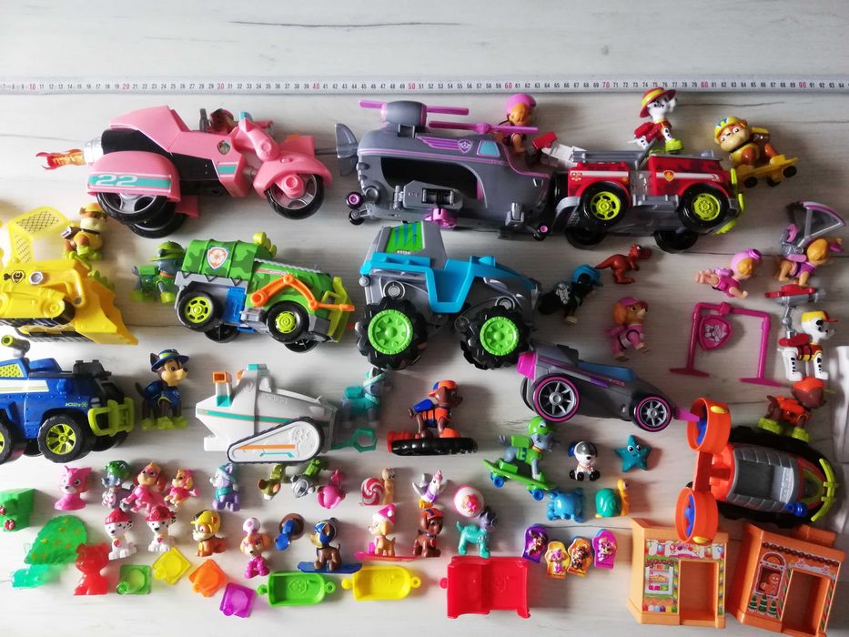 Psi Patrol pojazdy Liberty, Skye, Marshall, Chase i inne Spin Master