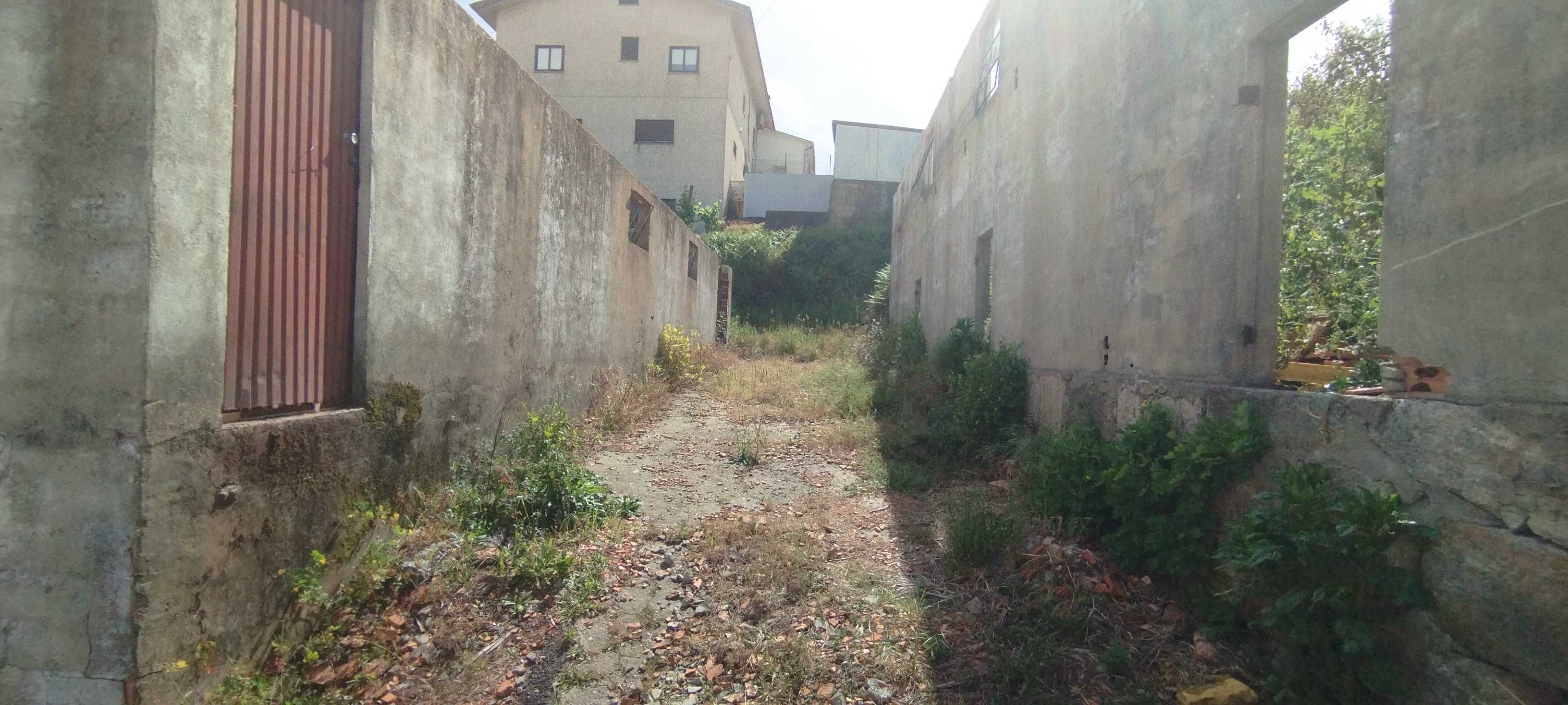 imóvel/ terreno para construção ou reconstrução