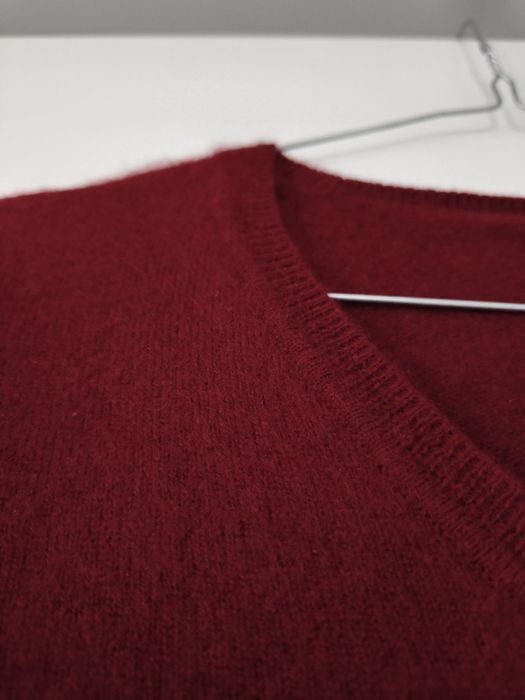 Sweter Massimo dutti 34 XS bordowy burgundowy kaszmirowy dekolt V