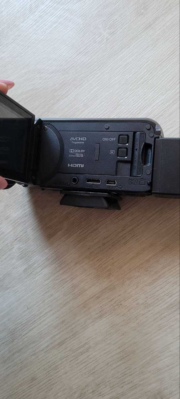 Видеокамера Canon Legria HF R88