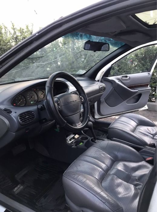 Продам авто chrysler cirrus 2.5 V6