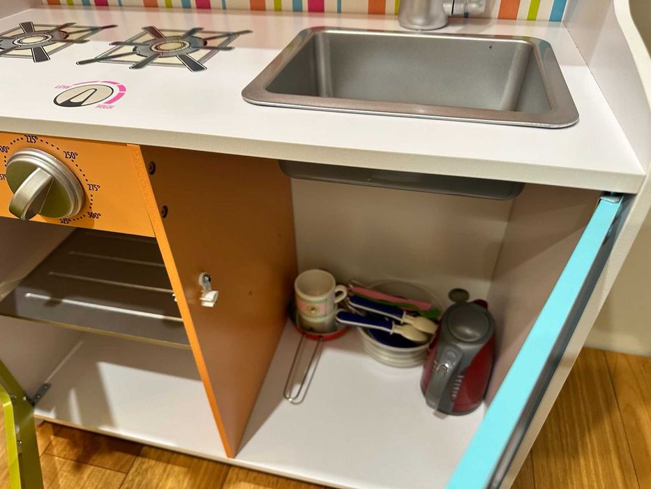 Дитяча кухня KidKraft