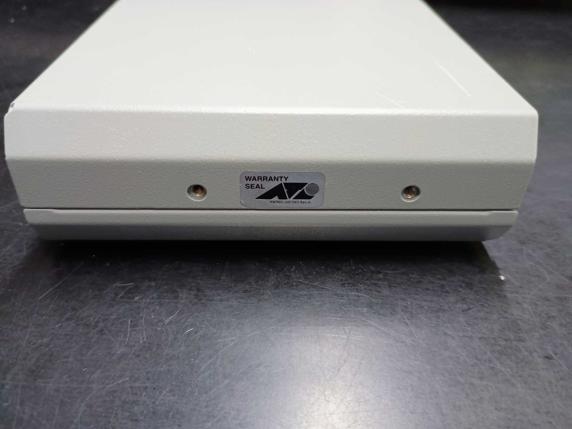 Switch gigabit x 8 port allied telesis AT-GS910/8