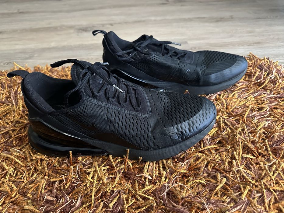 Кросівки nike air max 270 під реставрацію