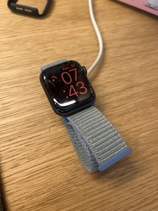 Apple Watch 5 gps + cellular LTE