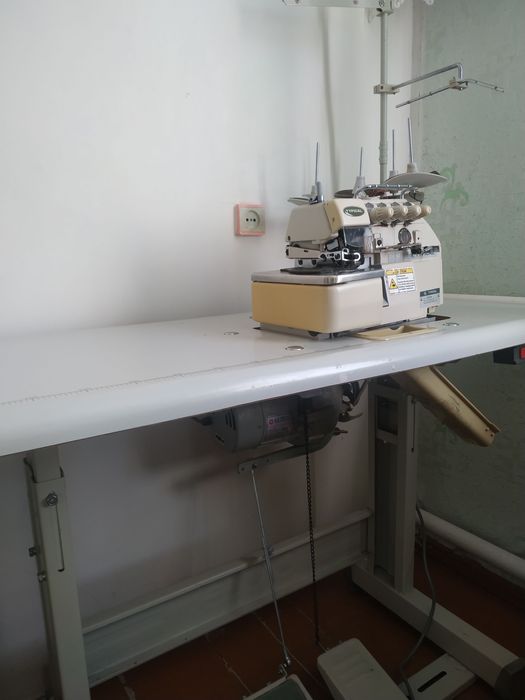 Оверлок промисловий 4-х нитковий Typical GN 794