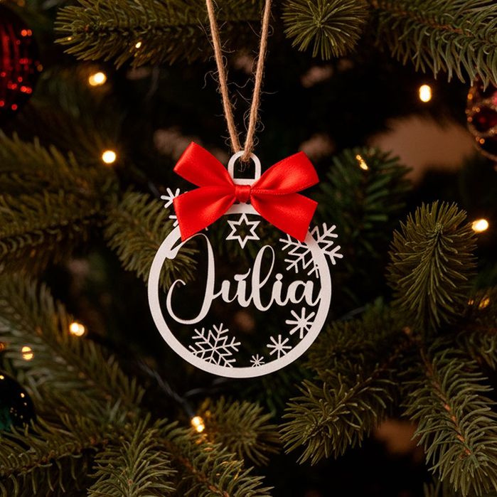 Bolas de Natal em Madeira Personalizadas com Nome – para Presente”