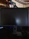 Monitor Dell 22.5 cala