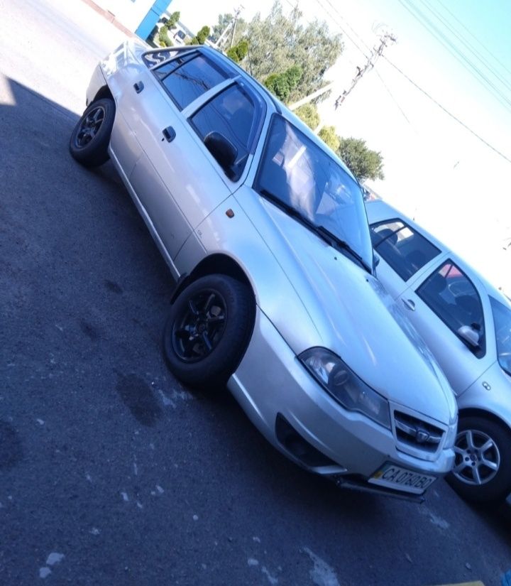 СРОЧНО Daewoo Nexia 1.6