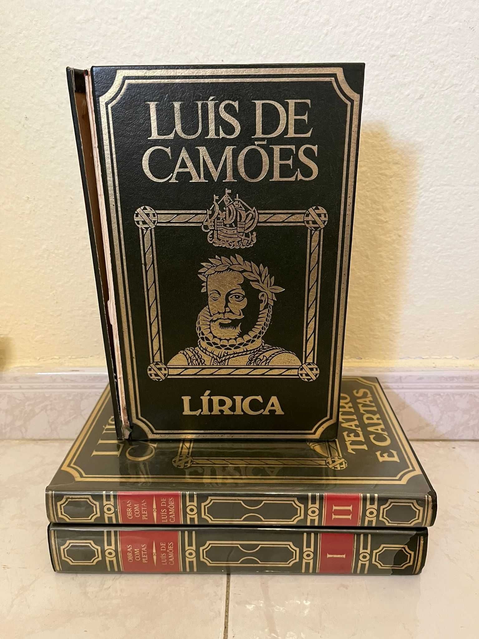 Livros "Obras Completas de Luís de Camões"