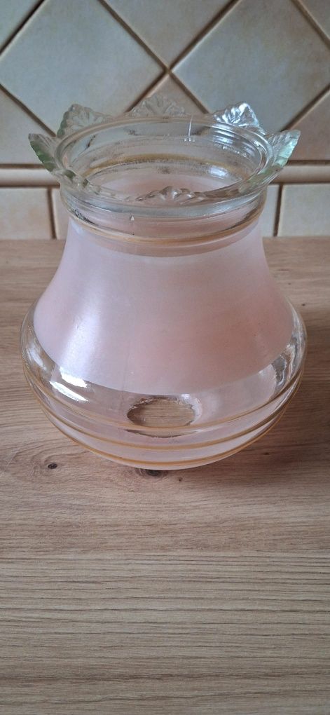 Lampa wisząca z okresu PRL-u