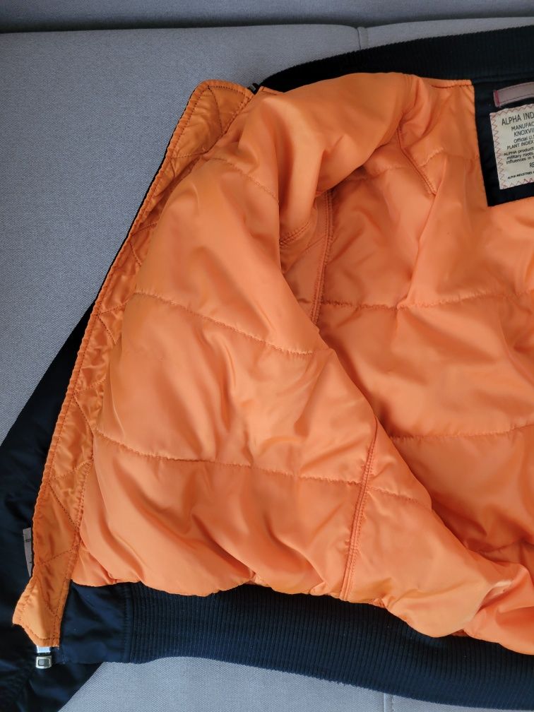 Бомбер М, Alpha Industries, альфа