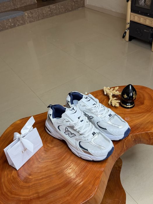 Кросівки жіночі повсякденні ОПТ  та роздріб