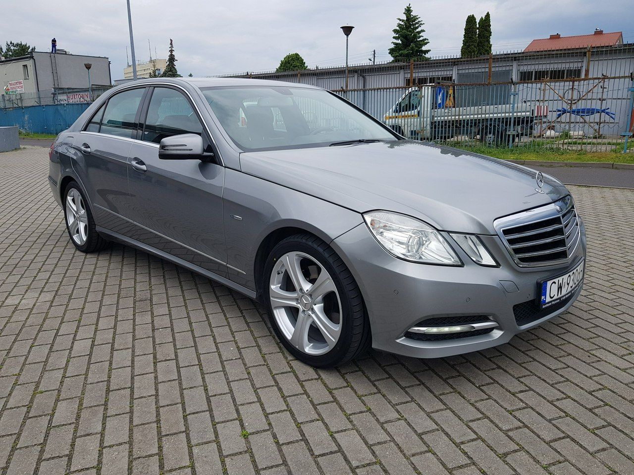 Mercedes-Benz Klasa E E250 CDI Avantgarde Automat Nawigacja Zarejestrowany Gearancja