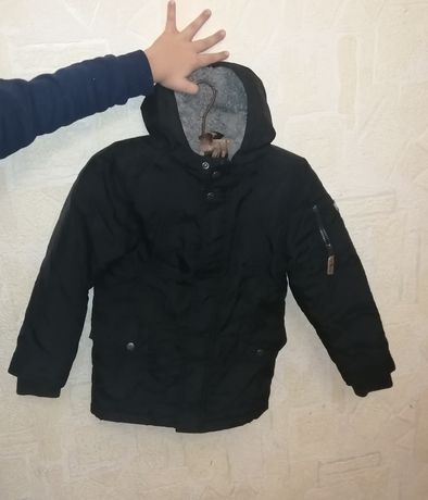 Куртка зима на мальчика 7-8лет