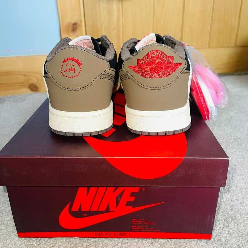 Buty Jordan 1 Low OG SP Travis Scott Mocha Moda Obuwie sportowe r45