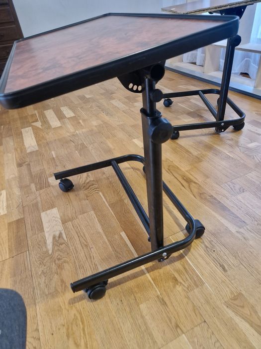 Столик трансформер універсальний.