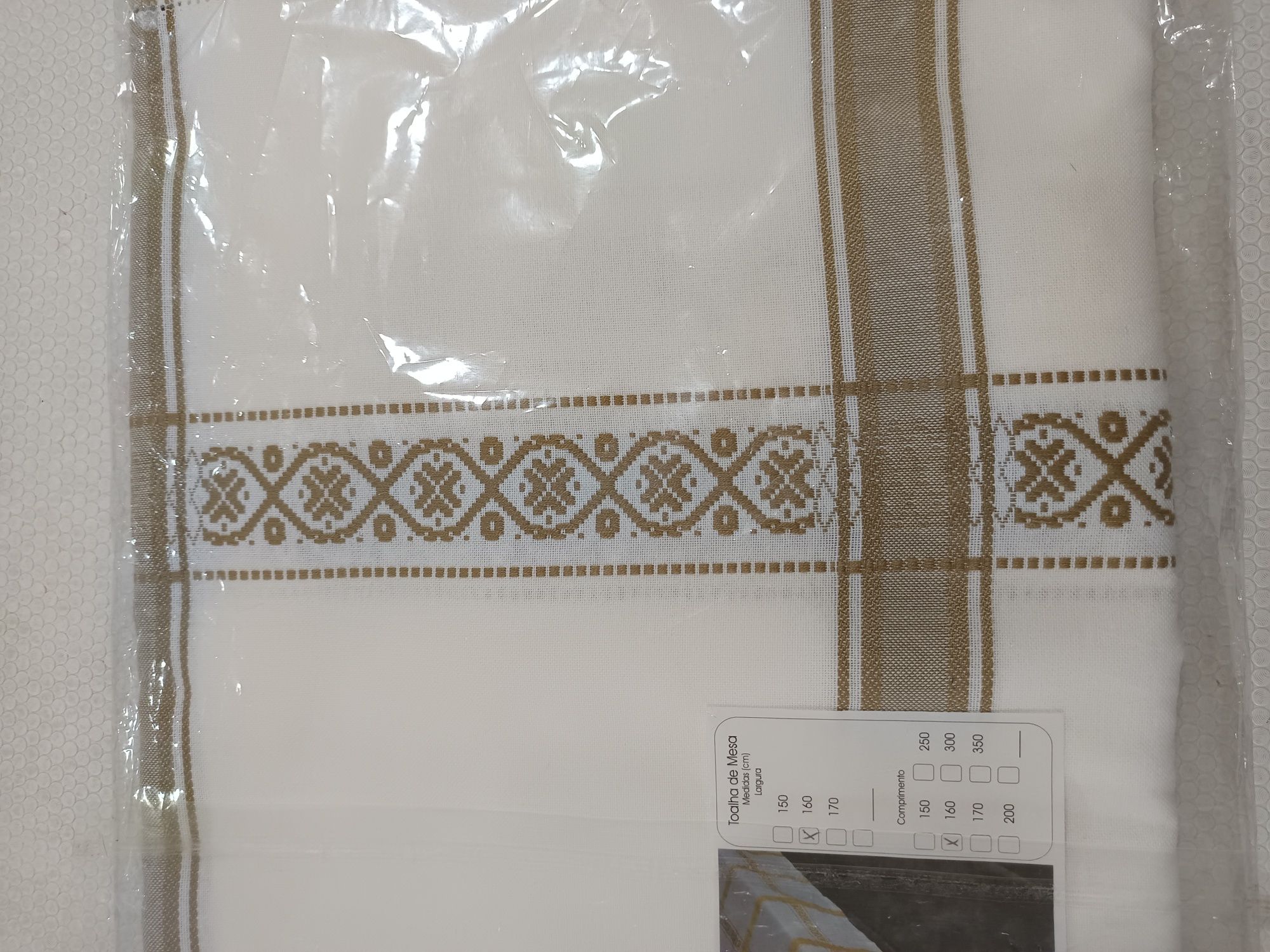 Toalha de mesa com padrão