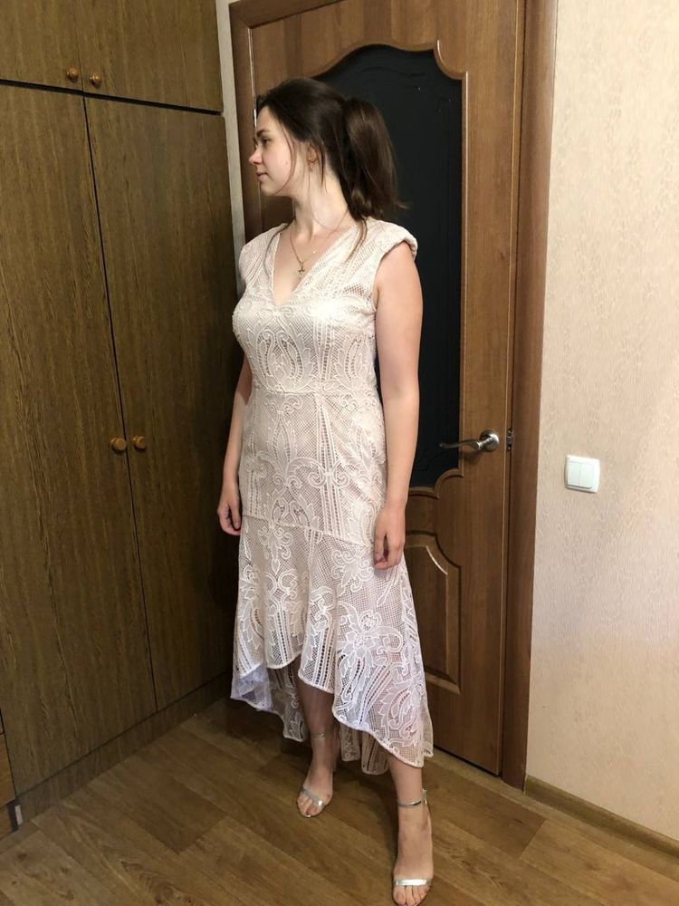 Продам святкову сукню