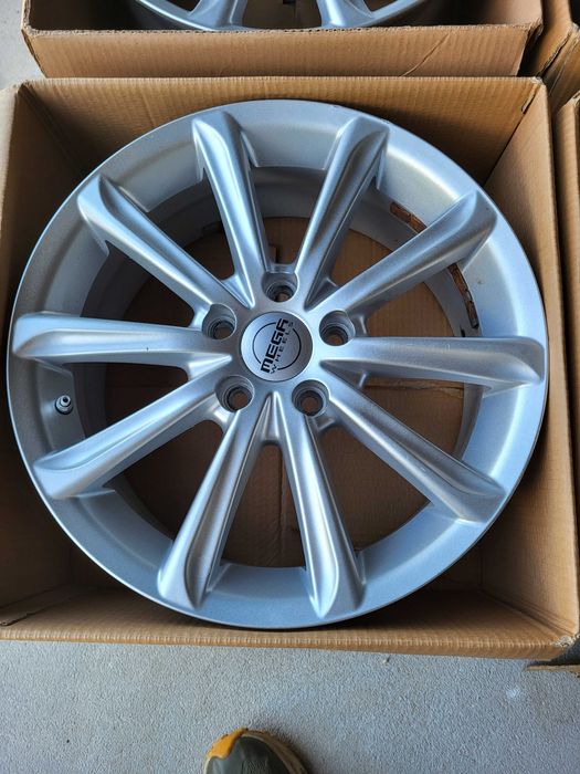[180] 17 Cali 5x112 ET47 Felgi aluminiowe Audi VW Skoda WARTE UWAGI