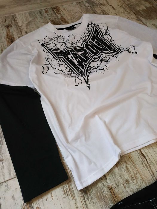 Продам лонгслів Tapout white web sk8 Y2K