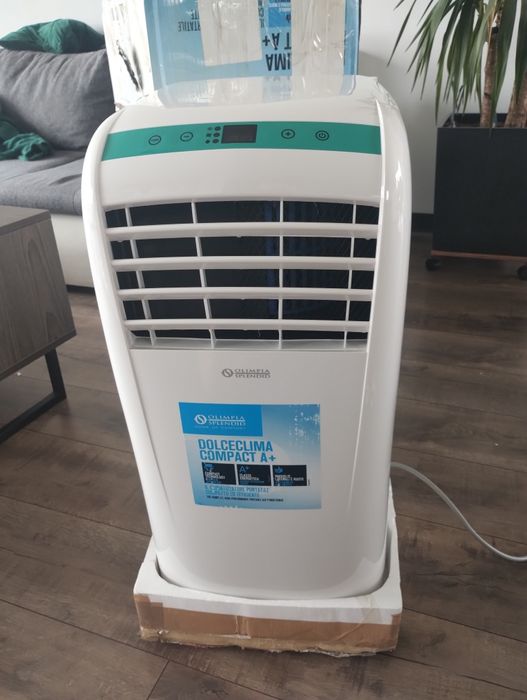 Olimpia Splendid Dolceclima Compact A 8000 BTU klimatyzator przenośny