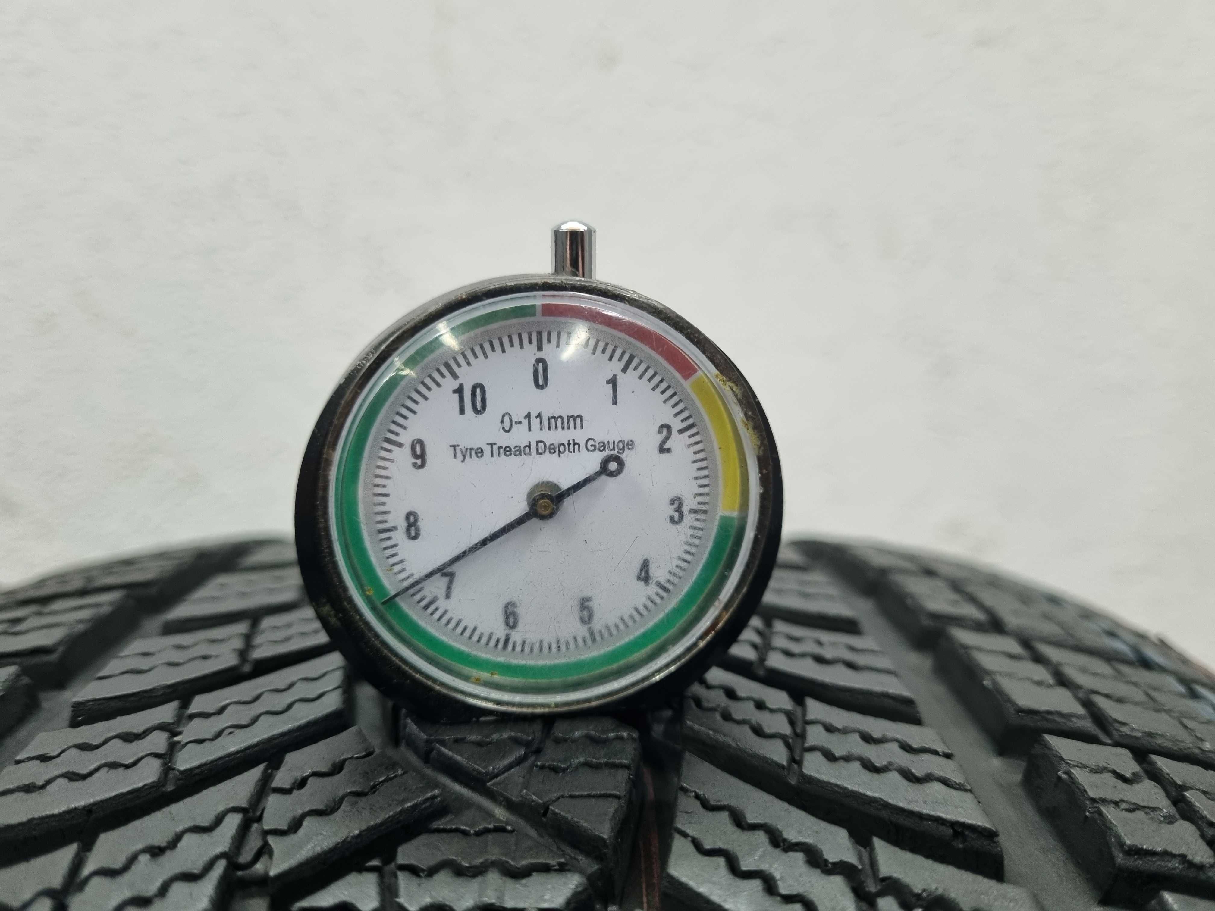 245/45/18 100H Goodyear Ultra Grip Preformance +* PARA MONTAŻ WYSYŁKA