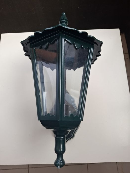 Candeeiro/Luminária verde exterior jardim