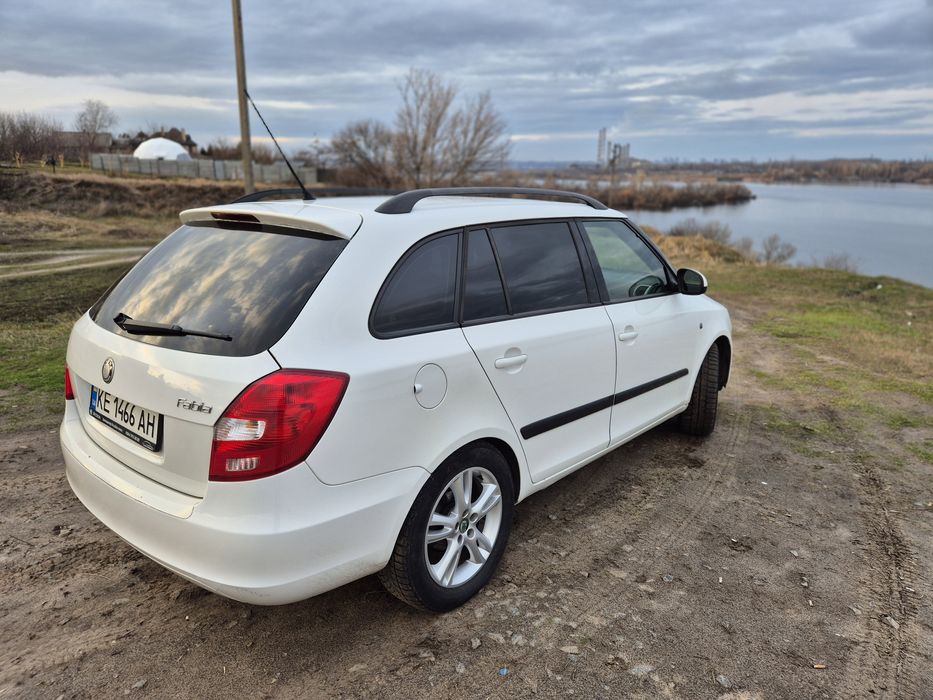 Аренда выкуп авто под такси либо личние нужды 
Есть и другие