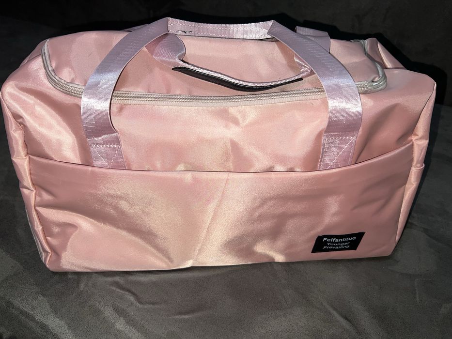 Сумка дорожная спортивная женская