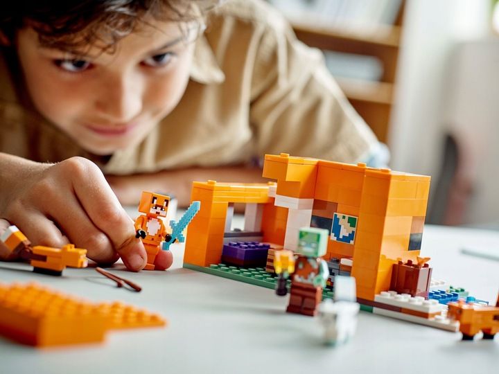Lego Minecraft Siedlisko Lisów 21178