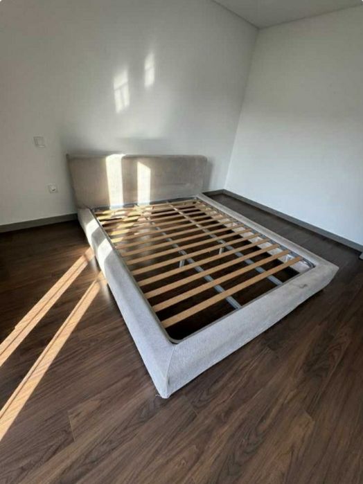 Cama de casal para colchão 1,60x2,00